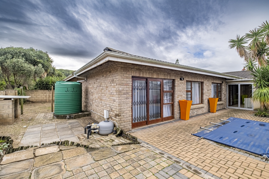 3 Bedroom Property for Sale in Seaview Eastern Cape